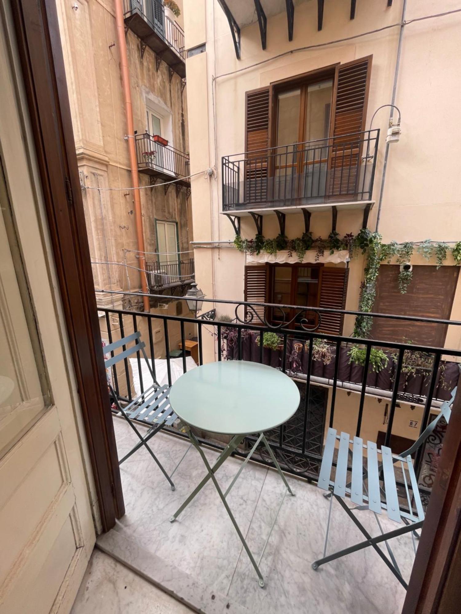 Le Colonne Del Massimo - Apartment In Front Of Massimo Theatre Palermo Dış mekan fotoğraf